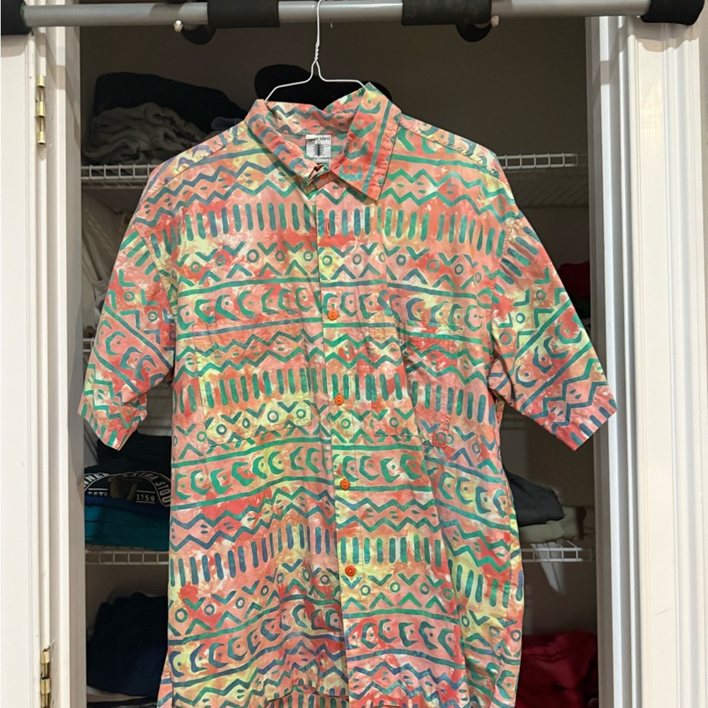 Island Company Casual Red and Green Button Down Shirt